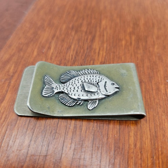 Money Clip Metal Brass SilverTone Fish Nautical Carp Sunfish Pocket Wallet Gift - Picture 1 of 5